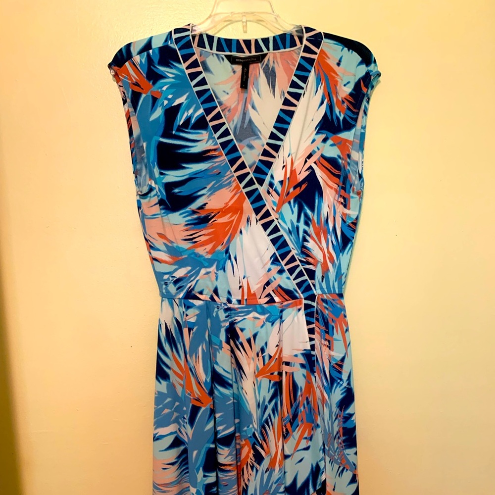 Great summer wedding dress or cocktail party! Worn once and no longer need.